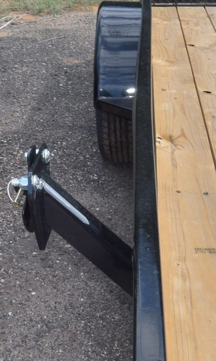 LT 83X14 SA UTILTY W/SOLID SIDES **REDUCED FOR BENT RAIL